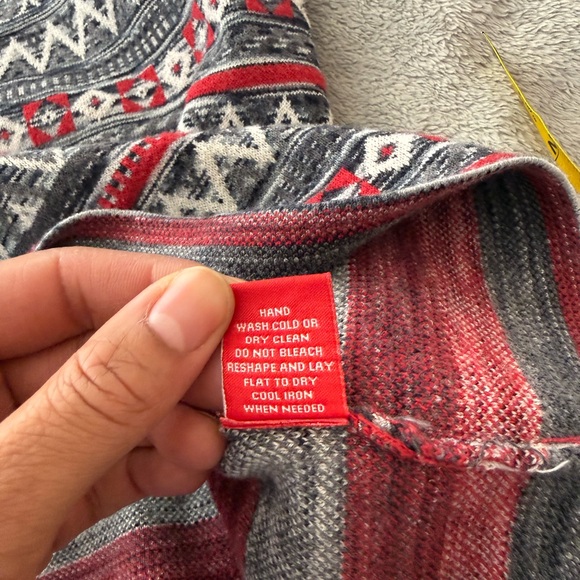 Krimson Klover Jelena Sweater Skirt Fair Isle Mini Gray Red Size L Apres Ski Nor - Picture 10 of 12